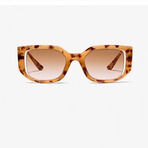 Michael Kors Denali Tortoise frame square sunglasses NWOT